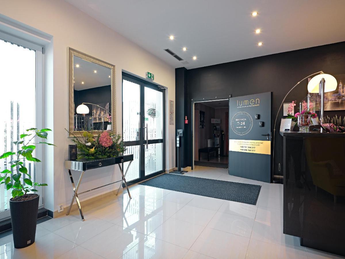 Aparthotel Lumen à Cracovie Extérieur photo