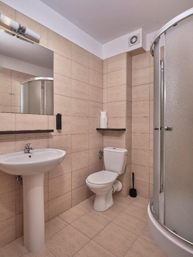 Aparthotel Lumen à Cracovie Extérieur photo