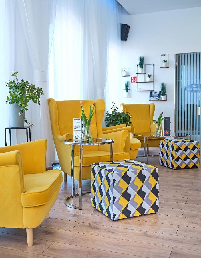 Aparthotel Lumen à Cracovie Extérieur photo