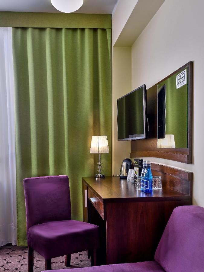 Aparthotel Lumen à Cracovie Extérieur photo